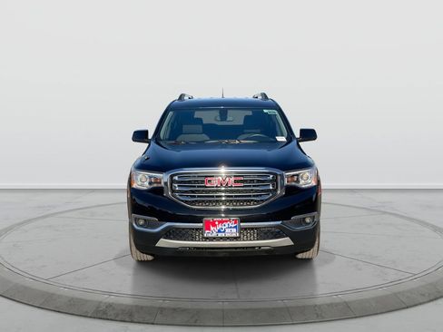 Used 2019 GMC Acadia SLE w/ Driver Alert Package I FWD image 3