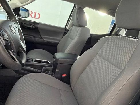Used 2023 Toyota Tacoma SR AWD/4WD image 11