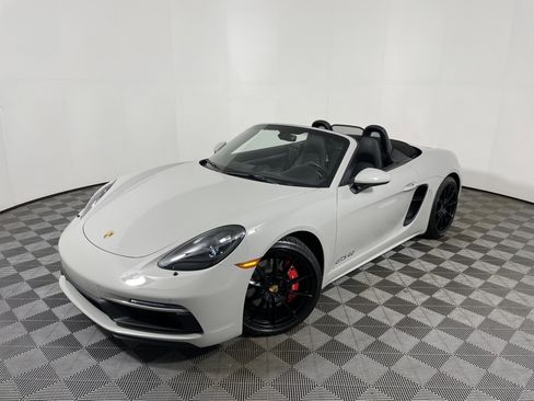 Used 2024 Porsche 718 Boxster GTS image 1