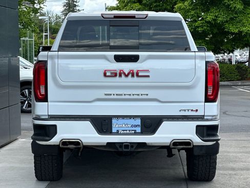 Used 2022 GMC Sierra 1500 AT4 w/ AT4 Preferred Package AWD/4WD image 4