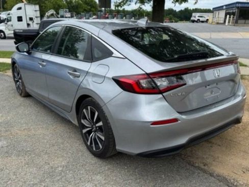 Certified 2024 Honda Civic EX-L image 12