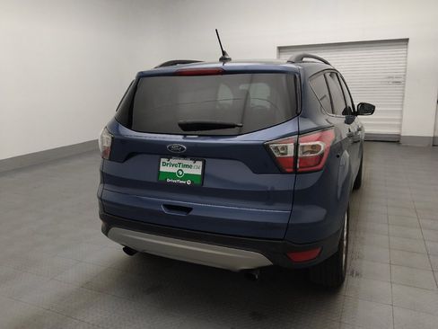 Used 2018 Ford Escape SE w/ SE Sync 3 Package AWD/4WD image 7