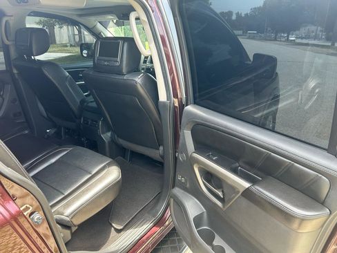 Used 2015 Nissan Armada Platinum AWD/4WD image 17