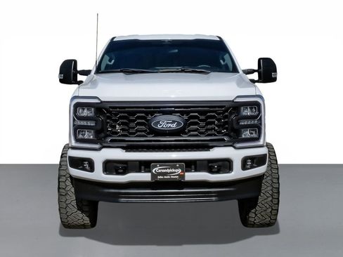 Used 2023 Ford F250 XL w/ STX Appearance Package image 3