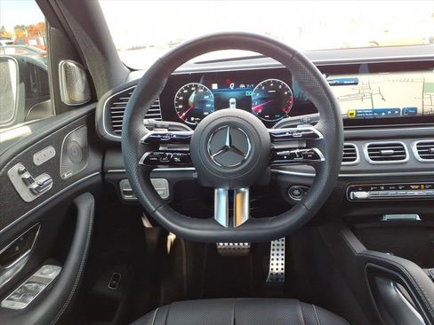 Used 2025 Mercedes-Benz GLS 580 GLS 580 4MATIC image 25