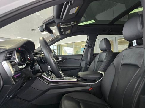 Used 2025 Audi Q7 3.0T Premium Plus AWD/4WD image 23