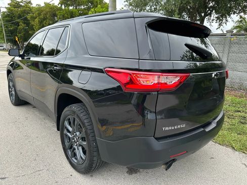 Used 2019 Chevrolet Traverse RS w/ LPO, Floor Liner Package image 4