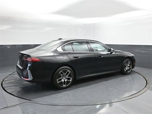 New 2026 BMW 530i 530i w/ Executive Package image 15