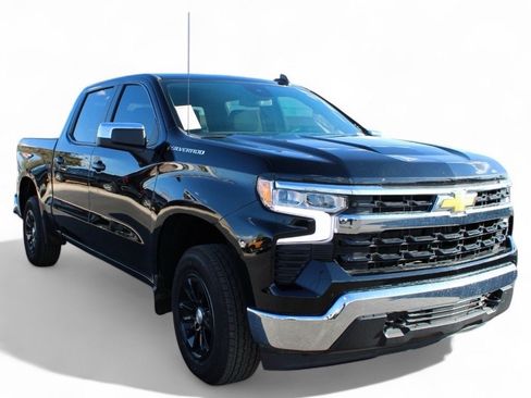 Used 2021 Chevrolet Silverado 1500 LTZ image 3