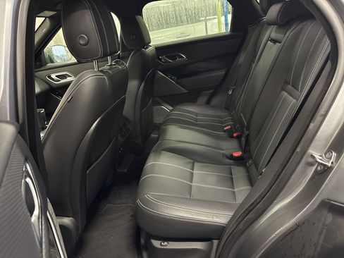 Used 2021 Land Rover Range Rover Velar S image 31