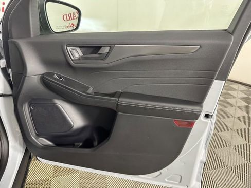 New 2026 Ford Escape Active image 22