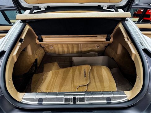 Used 2015 Porsche Panamera 4 image 46