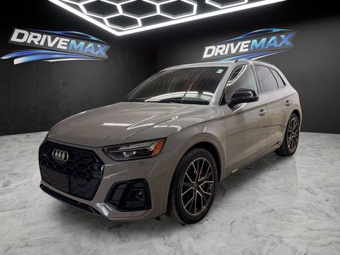Used 2021 Audi SQ5 Premium Plus w/ Premium Plus Package AWD/4WD image 1