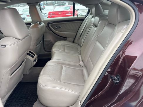 Used 2010 Ford Taurus Limited image 11