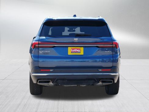 Used 2025 Buick Enclave Preferred image 6