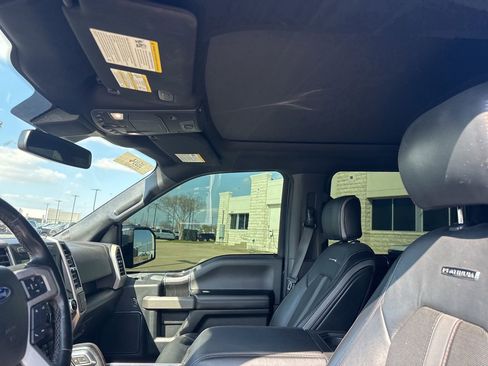 Used 2020 Ford F150 Platinum w/ Equipment Group 701A Luxury image 10