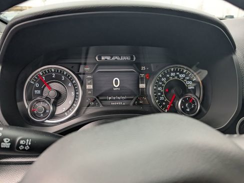 Used 2021 RAM 1500 Big Horn image 21