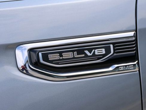 Used 2024 GMC Sierra 1500 SLT image 8