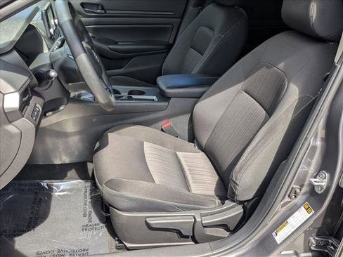Certified 2024 Nissan Altima 2.5 S FWD image 15