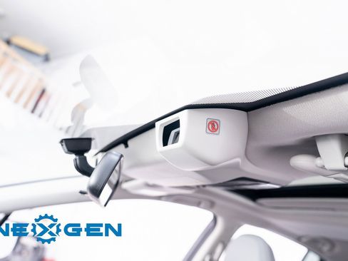 Used 2023 Subaru Crosstrek 2.5i Limited image 11