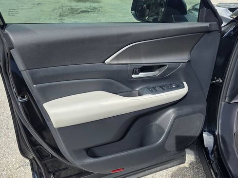 Used 2026 Toyota Grand Highlander FWD image 14