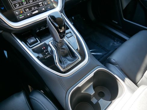 Certified 2025 Subaru Outback Touring w/ Tech Package 3 image 24