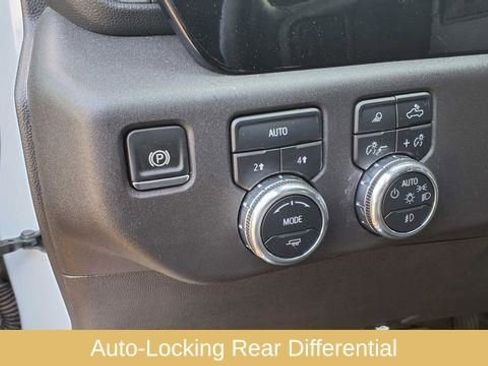 Used 2025 GMC Sierra 1500 SLT image 24