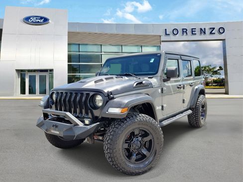 Used 2018 Jeep Wrangler Unlimited Sport S AWD/4WD image 1