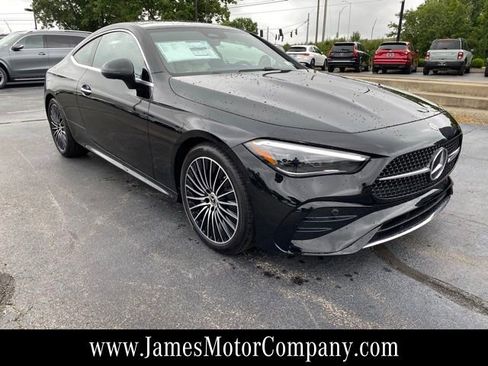 New 2026 Mercedes-Benz CLE 300 4MATIC Coupe image 3