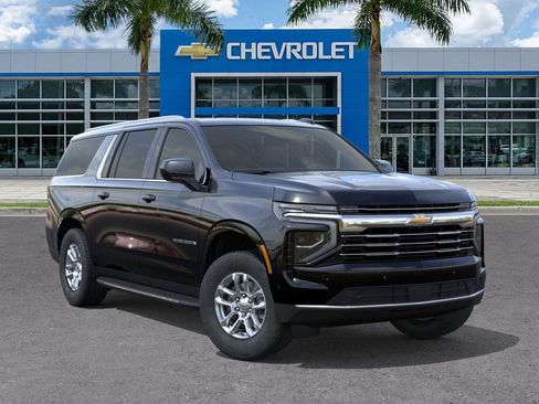 New 2026 Chevrolet Suburban LT image 8