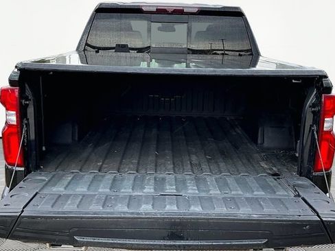 Used 2022 Chevrolet Silverado 1500 LT Trail Boss w/ Convenience Package II AWD/4WD image 30