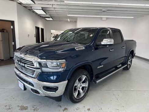 Used 2022 RAM 1500 Laramie AWD/4WD image 6