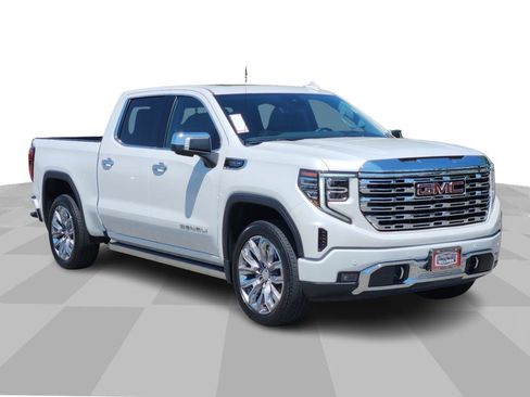 Used 2024 GMC Sierra 1500 Denali w/ Denali Reserve Package AWD/4WD image 1