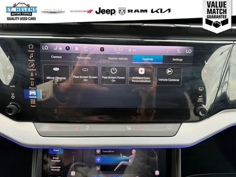 Used 2024 Jeep Wagoneer Launch Edition AWD/4WD image 24