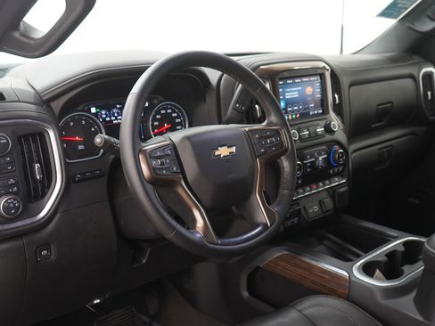 Used 2021 Chevrolet Silverado 3500 High Country w/ Z71 Off-Road Package image 25