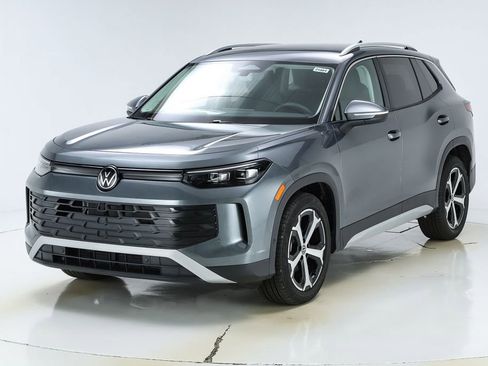 New 2026 Volkswagen Tiguan SE image 39