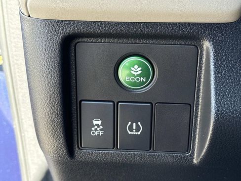 Used 2017 Honda HR-V EX-L image 44