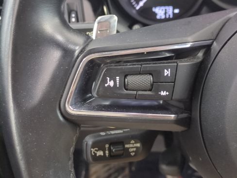 Used 2022 Porsche Macan S image 28