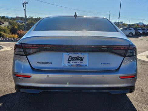 Used 2023 Honda Accord EX-L image 5