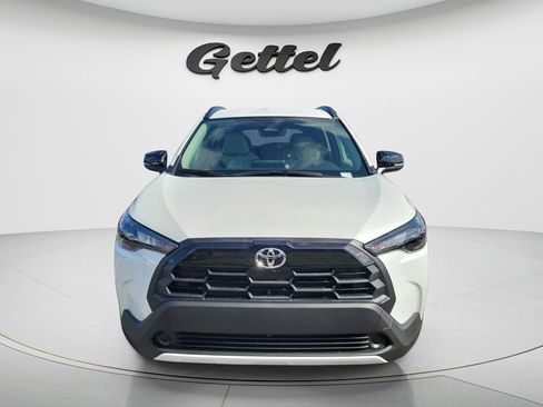 Used 2026 Toyota Corolla Cross LE FWD image 8