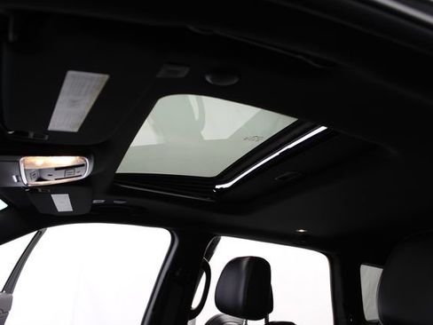 Used 2020 Jeep Grand Cherokee Altitude AWD/4WD image 21