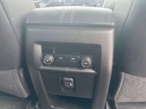 Used 2023 Chevrolet Traverse LT w/ LPO, Floor Liner Package AWD/4WD image 16
