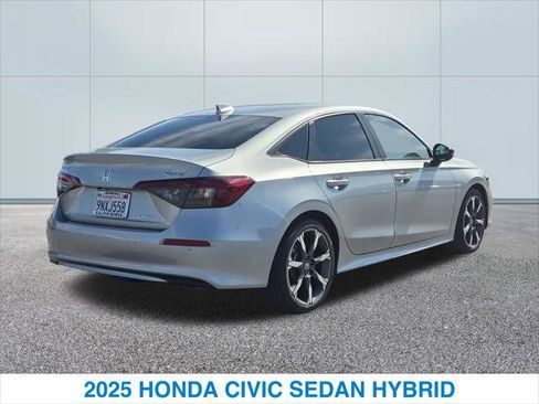 Certified 2025 Honda Civic Sport Touring image 7