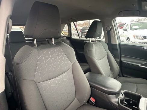 Used 2023 Toyota RAV4 XLE image 24