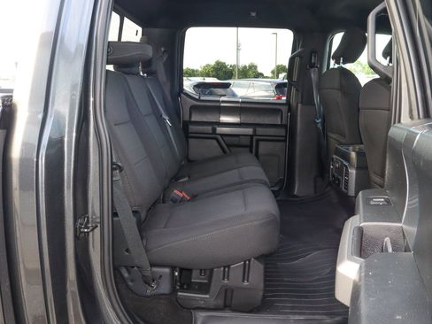 Used 2018 Ford F150 XLT w/ Equipment Group 302A Luxury AWD/4WD image 26