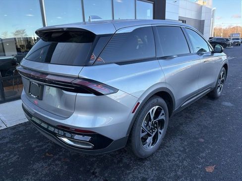 New 2026 Lincoln Nautilus Premier w/ Equipment Group 102A image 3