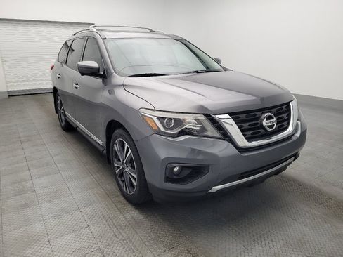 Used 2020 Nissan Pathfinder Platinum w/ Cargo Package image 13