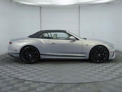 New 2025 Bentley Continental GTC image 12