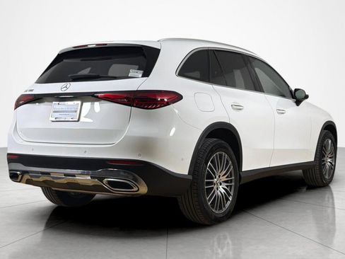 Used 2026 Mercedes-Benz GLC 300 image 5
