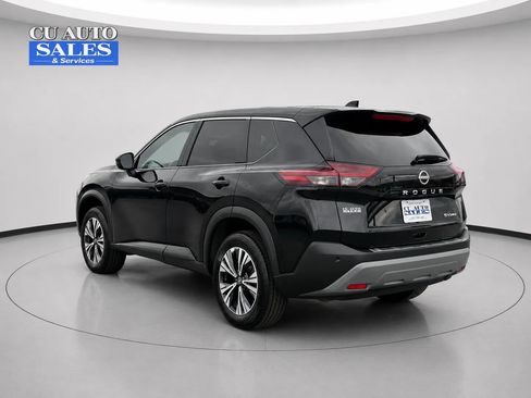Used 2022 Nissan Rogue SV AWD/4WD image 5